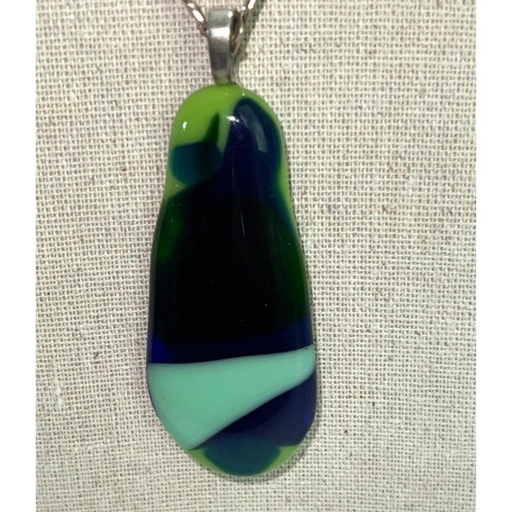 Green Dichroic Glass Pendant Necklace -- 18"